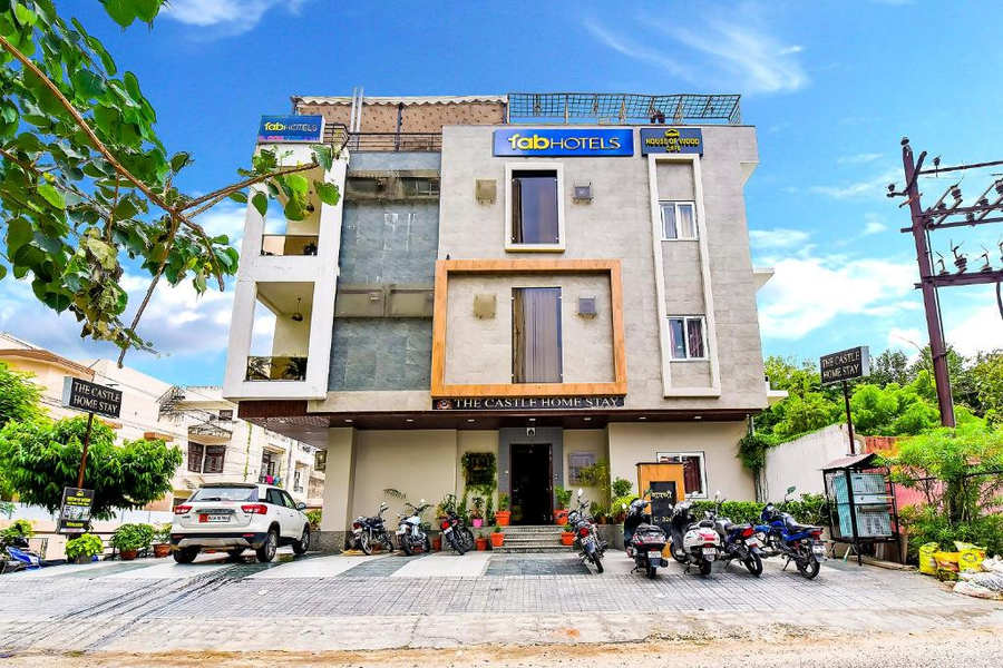 Hotel Chain